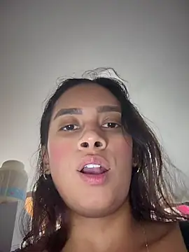 Snapshot of LunaHeat chatting on 02/20/26, 03:01 LunaHeat online show from 02/20/26, 03:01