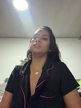 LunaHeat online show from 05/19/26, 01:56