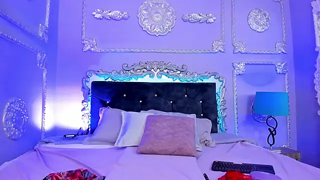 Snapshot of Lilith_Naugthy chatting on 04/14/26, 11:49 Lilith Naugthy online show from 04/14/26, 11:49