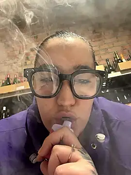 Snapshot of negroybrenda chatting on 02/05/26, 10:53 negroybrenda online show from 02/05/26, 10:53