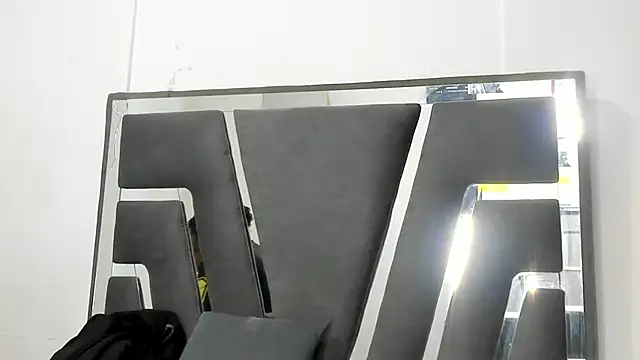 Sophiia88 online show from 04/09/26, 08:03