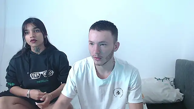 Snapshot of Ariana_Esteban07 chatting on 02/10/26, 10:52 Ariana Esteban07 online show from 02/10/26, 10:52