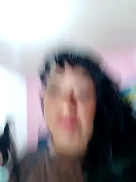 Snapshot of SabrinaColin chatting on 02/11/26, 03:33 SabrinaColin online show from 02/11/26, 03:33