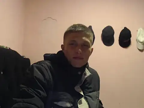 Snapshot of Cronos_Hot_8 chatting on 02/23/26, 06:16 Cronos Hot 8 online show from 02/23/26, 06:16