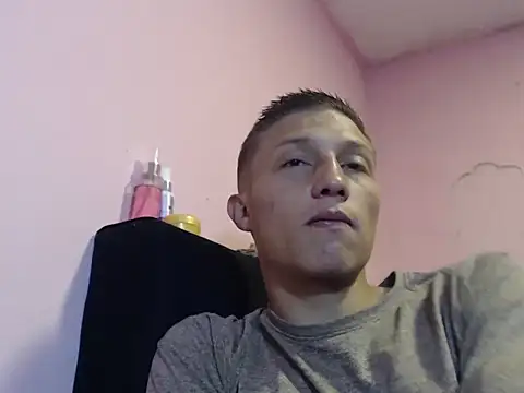 Snapshot of Cronos_Hot_8 chatting on 02/26/26, 02:49 Cronos Hot 8 online show from 02/26/26, 02:49