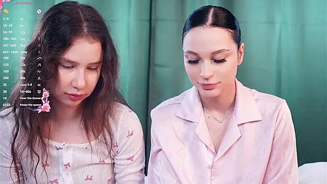 ZofiaSoshnik online show from 02/08/26, 07:45