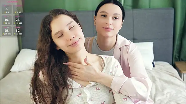 ZofiaSoshnik online show from 02/19/26, 08:21