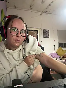 ParejaCanaria12 online show from 02/07/26, 02:21