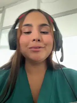 Noa Harper- online show from 05/17/26, 08:49