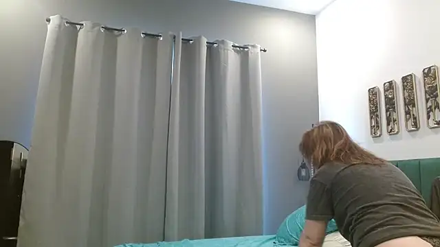 HazelSkyesChat online show from 04/06/26, 03:13