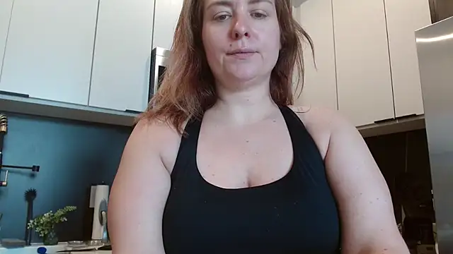 HazelSkyesChat online show from 05/20/26, 06:25