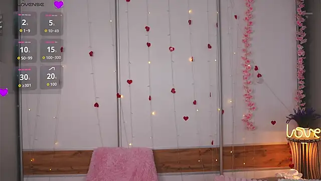 RoseliaLocatelli online show from 05/25/26, 03:12