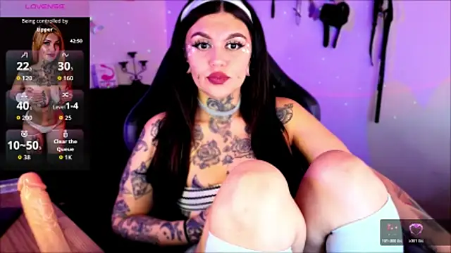 Zoeee 001 online show from 03/29/26, 12:49