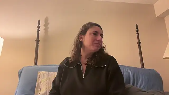 mr mrs glitter online show from 05/07/26, 05:35