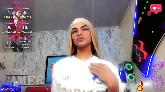 Karol Vanessa   online show from 06/02/26, 11:01