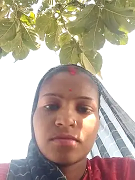 Snapshot of Gungun_thakur chatting on 02/26/26, 08:13 Gungun thakur online show from 02/26/26, 08:13