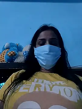 Snapshot of Niharika450 chatting on 02/17/26, 05:19 Niharika450 online show from 02/17/26, 05:19