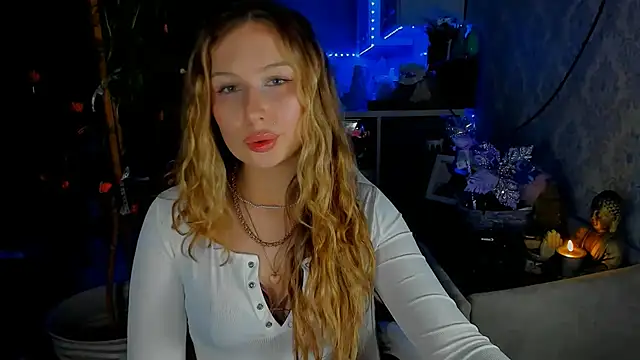 Marcellis Charm online show from 02/08/26, 06:22