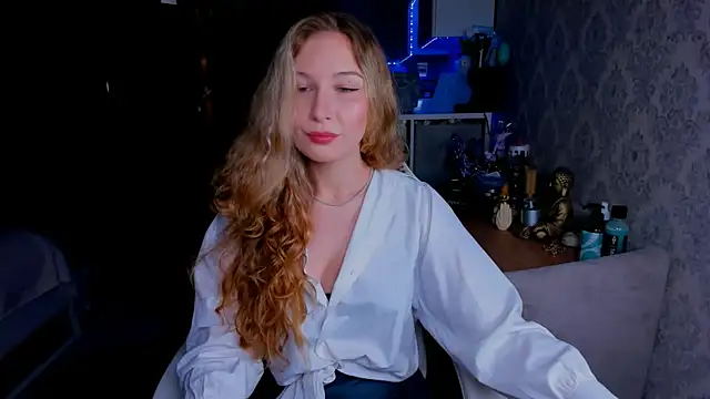 Marcellis Charm online show from 02/21/26, 05:47