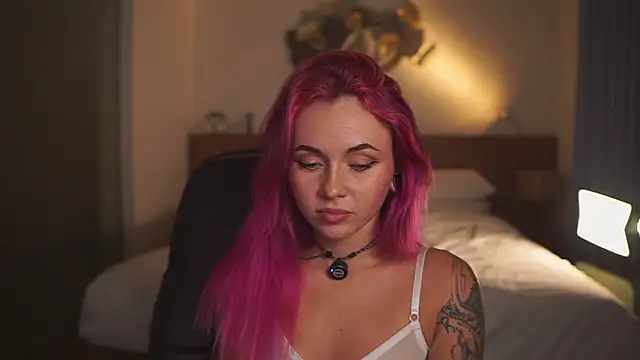 Sarah Pink online show from 03/09/26, 01:59