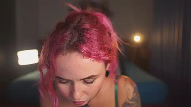Sarah Pink online show from 05/22/26, 02:33