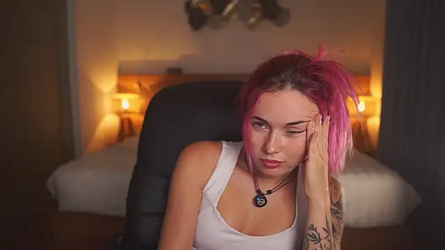 Sarah Pink online show from 07/11/26, 02:31