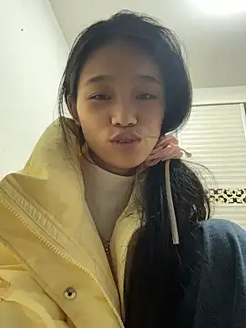 Snapshot of srr6677 chatting on 02/25/26, 03:49 srr6677 online show from 02/25/26, 03:49