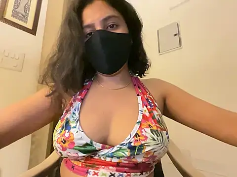 Anna girl22 online show from 04/18/26, 04:55