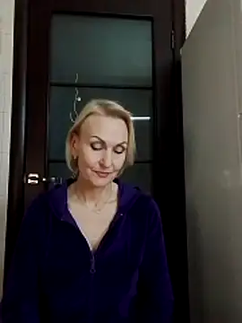 MichelleSolis online show from 04/04/26, 06:27