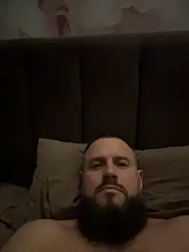 Snapshot of SportsManBi chatting on 02/11/26, 02:22 SportsManBi online show from 02/11/26, 02:22