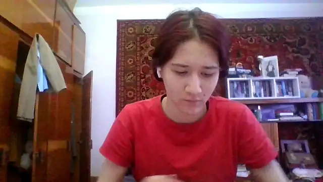 NickiKisinger online show from 03/25/26, 05:13