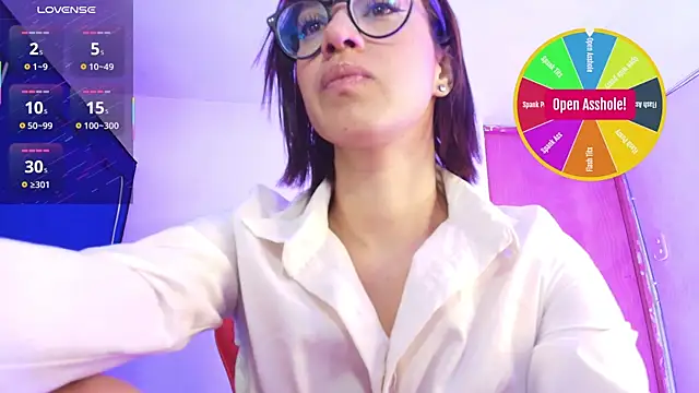 Zoe-Walzer online show from 04/21/26, 03:39