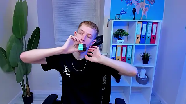 Dylan Norton online show from 03/04/26, 11:16