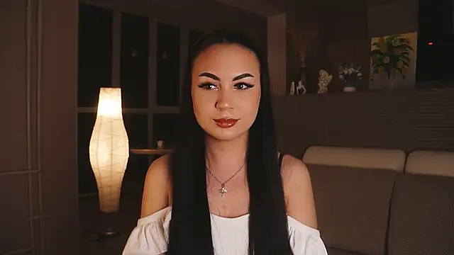 ZaraLane online show from 04/05/26, 08:39