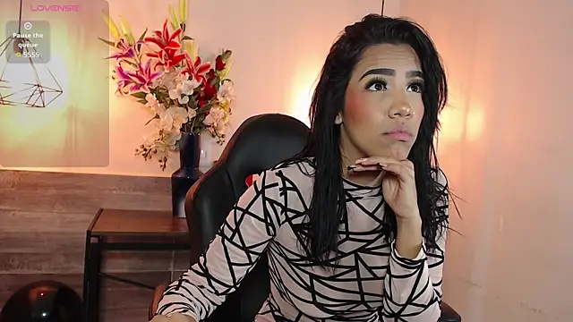 Snapshot of MiaKarsson chatting on 03/29/26, 12:05 MiaKarsson online show from 03/29/26, 12:05