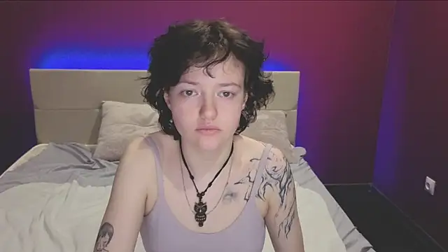 Snapshot of Svenaa_Kopnie chatting on 02/10/26, 01:53 Svenaa Kopnie online show from 02/10/26, 01:53