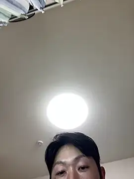 K0U-123 online show from 03/19/26, 03:16