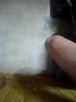 Annuhot143 online show from 04/17/26, 03:31