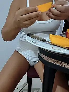 Snapshot of Moradublin chatting on 02/21/26, 09:16 Moradublin online show from 02/21/26, 09:16