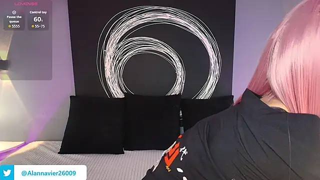 Snapshot of AlannaViera chatting on 02/21/26, 11:44 AlannaViera online show from 02/21/26, 11:44