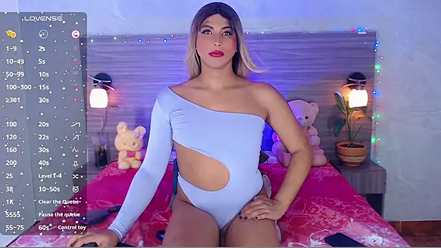 Sophia Valentina online show from 07/07/26, 06:47