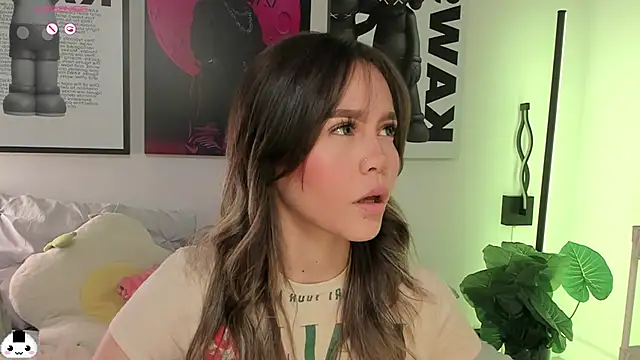 Hey lucy   online show from 04/06/26, 11:33