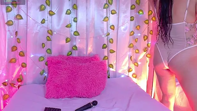 AlannaSmiless online show from 03/28/26, 01:22