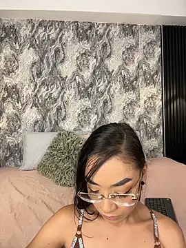 Mialarouse online show from 02/10/26, 07:40