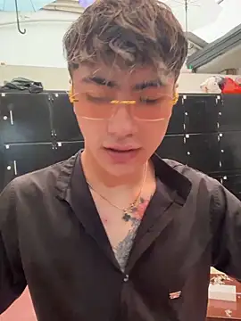 AlexanderCollman2 online show from 04/03/26, 09:46