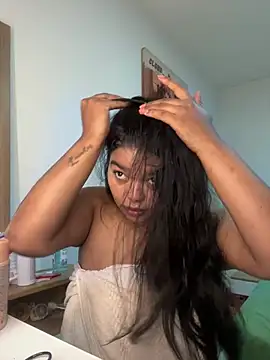 moonhelen online show from 02/13/26, 09:55