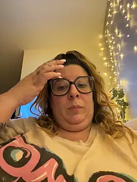 JasmineGlow7 online show from 05/17/26, 09:55