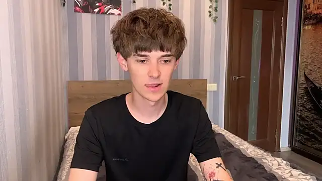 Sweet Dude online show from 05/18/26, 02:45