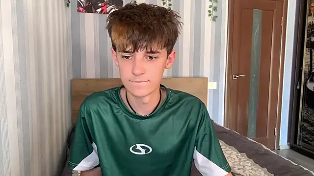 Sweet Dude online show from 06/22/26, 02:03