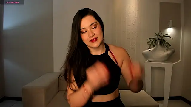 Snapshot of DemiNova chatting on 03/28/26, 11:10 DemiNova online show from 03/28/26, 11:10